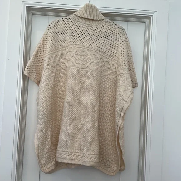 Ralph Lauren Cable Knit Poncho Cape - Picture 2 of 7